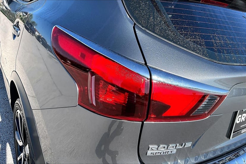 2017 Nissan Rogue Sport - Image 29