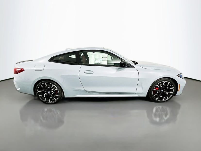 2026 BMW 4 Series - Image 4