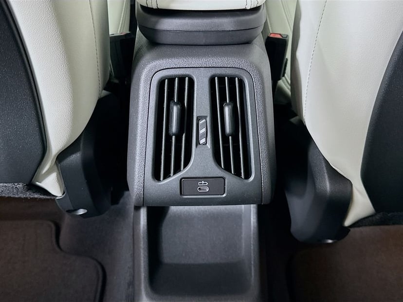 2026 BMW X1 - Image 18