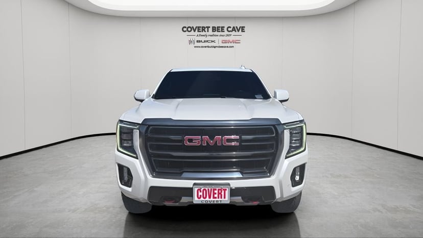 2022 GMC Yukon XL - Image 2