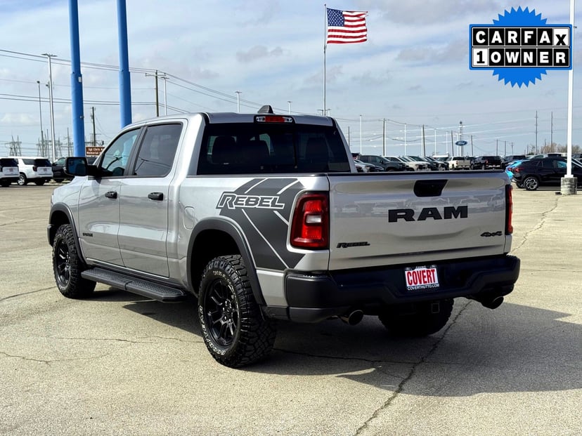 2025 Ram 1500 - Image 8