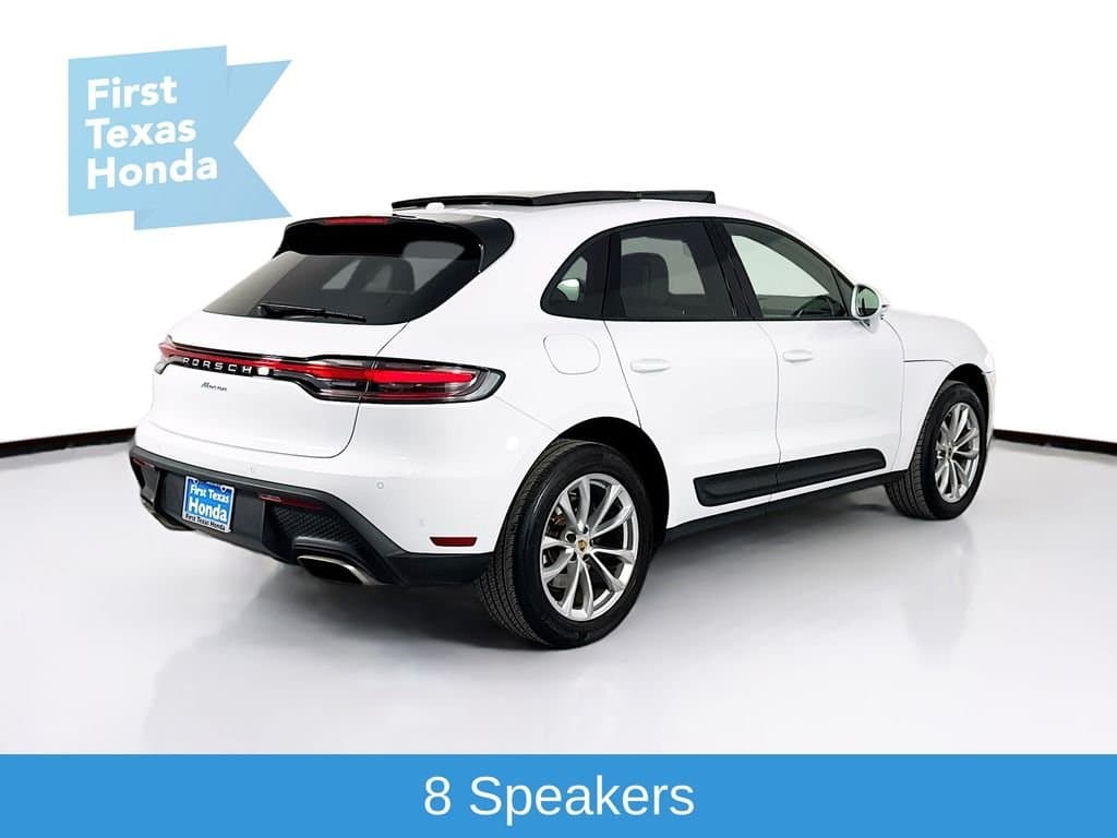 2024 PORSCHE Macan - Image 8