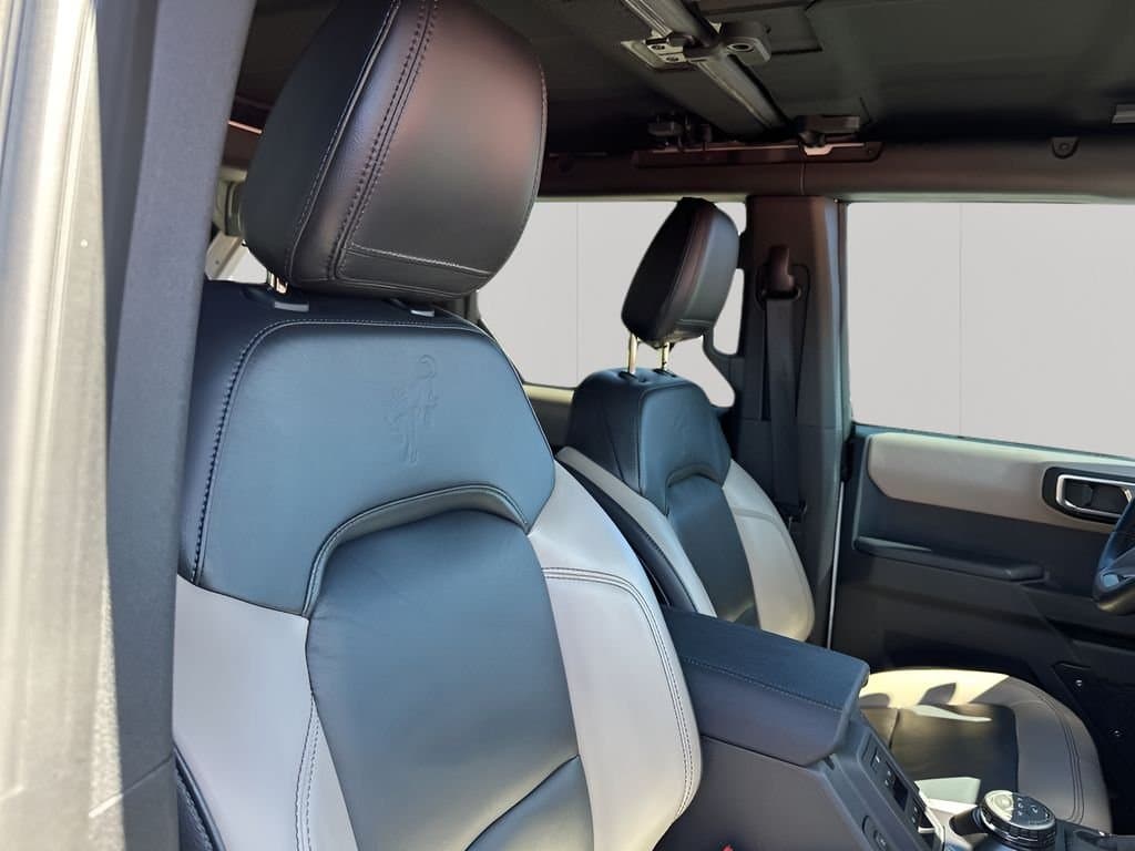 2024 Ford Bronco - Image 15