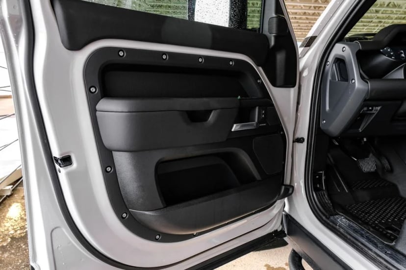 2026 Land Rover Defender 110 - Image 38