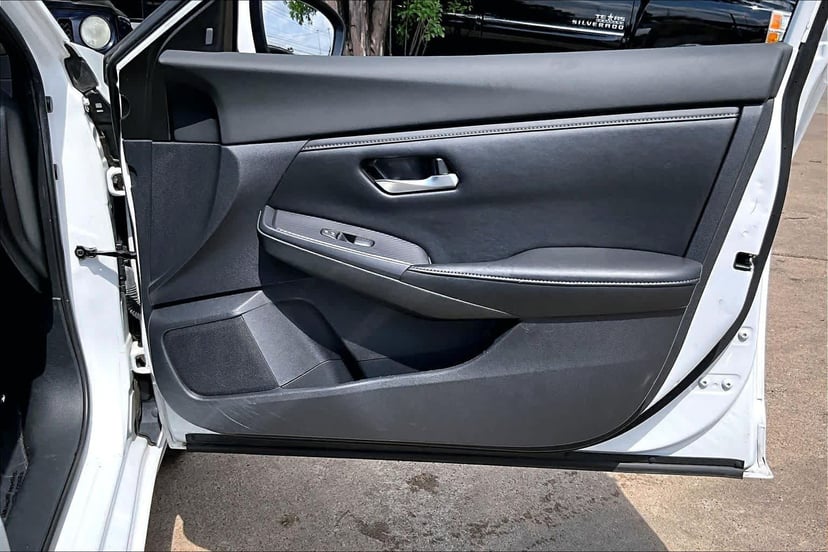 2022 Nissan Sentra - Image 22