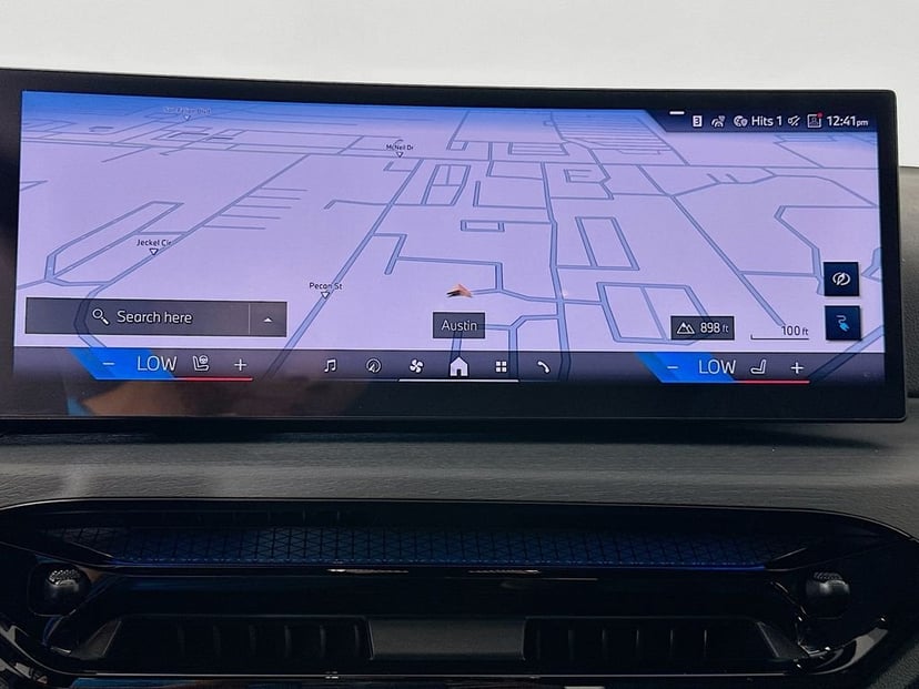 2026 BMW i4 - Image 12