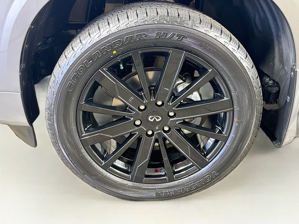 2026 INFINITI QX80 - Image 42