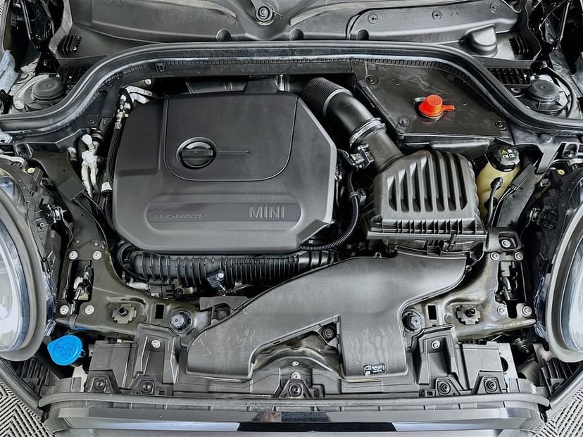 2023 MINI Cooper S - Image 30