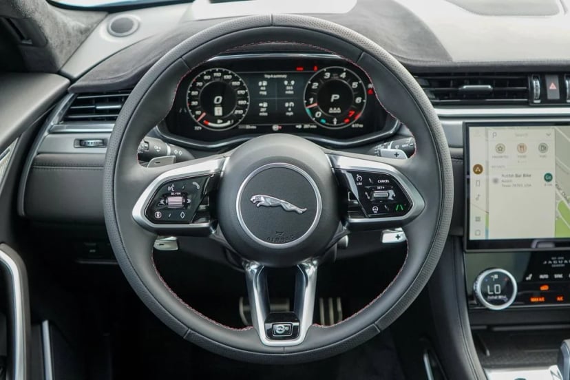 2026 Jaguar F-PACE SVR FINAL EDITION - Image 30
