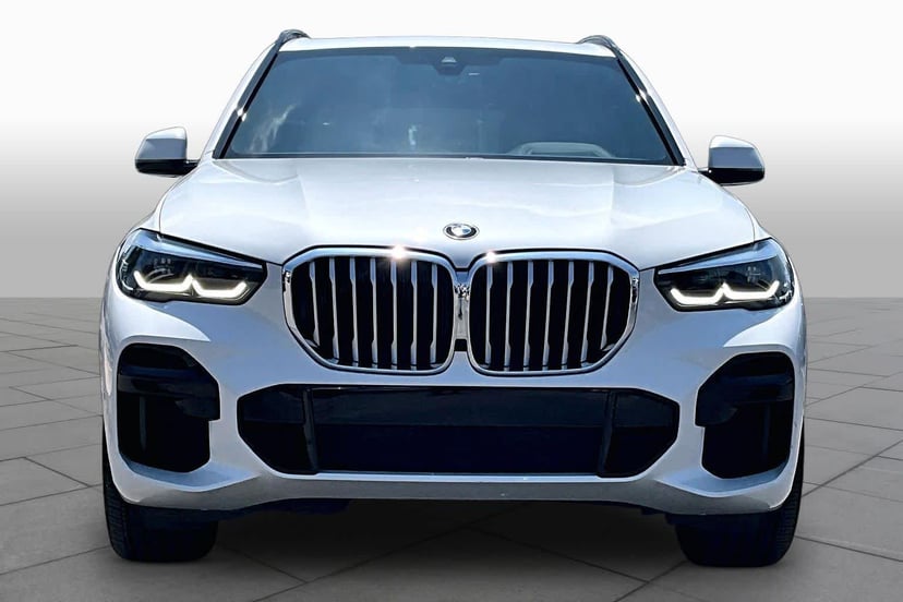 2022 BMW X5 sDrive40i - Image 4