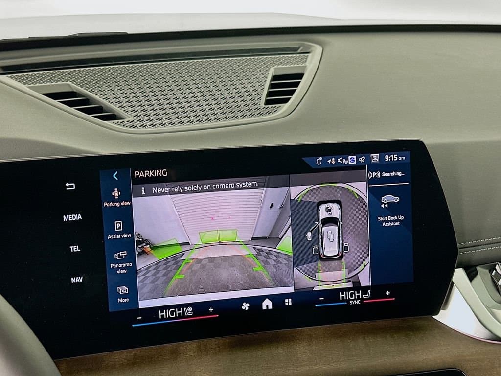 2025 BMW X1 - Image 13