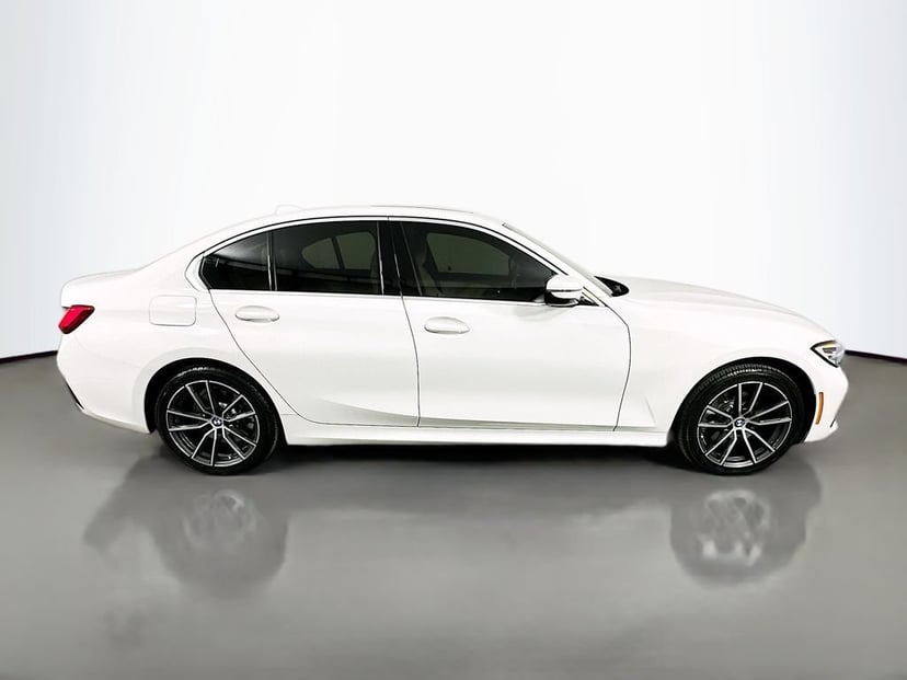 2020 BMW 3 Series - Image 4