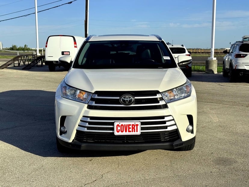2019 Toyota Highlander - Image 3