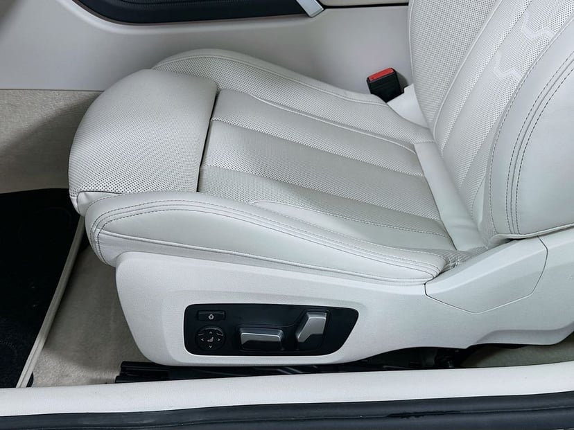 2026 BMW 8 Series - Image 20