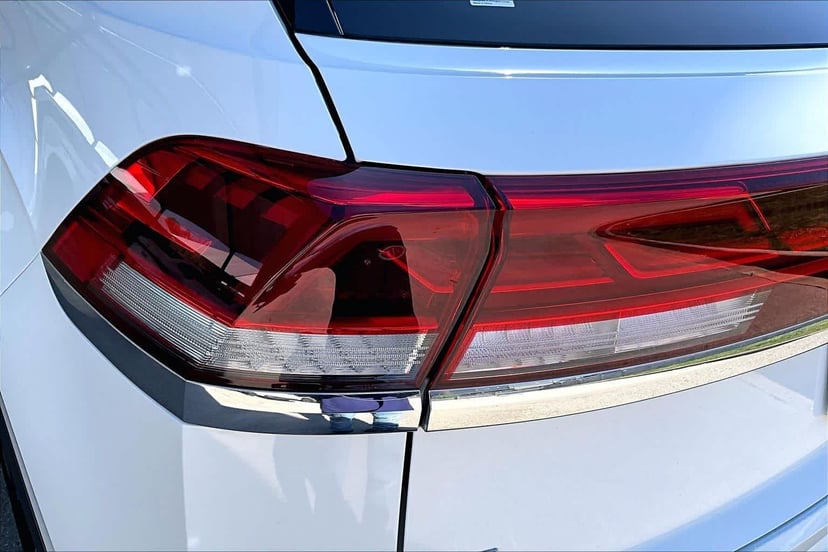 2024 Volkswagen Atlas Cross Sport - Image 29