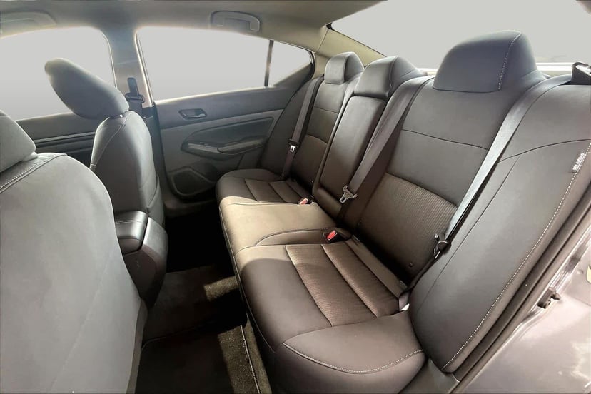 2025 Nissan Altima - Image 19