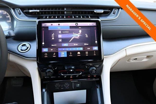 2025 Jeep Grand Cherokee L - Image 22