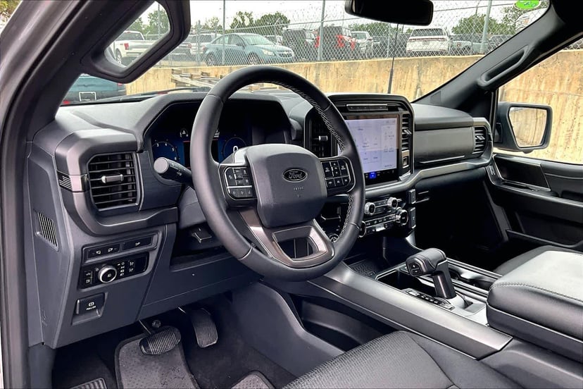 2024 Ford F-150 - Image 18