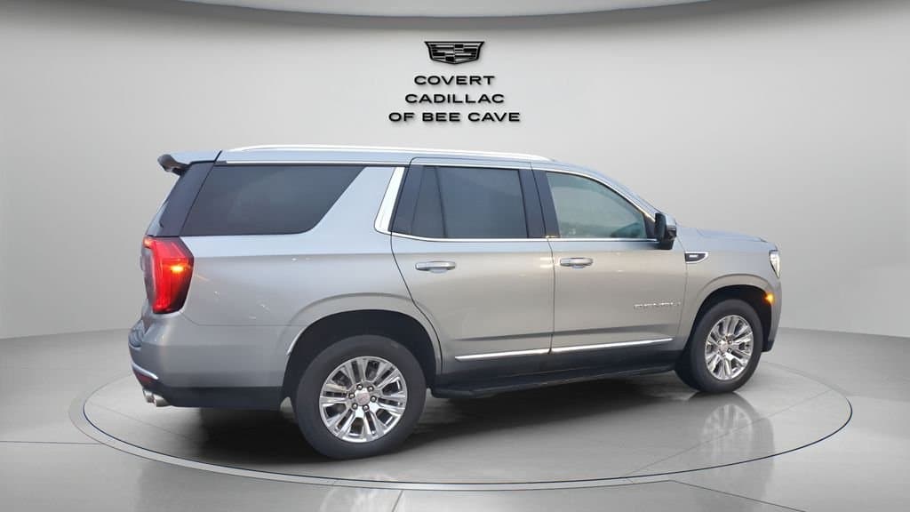 2023 GMC Yukon - Image 10