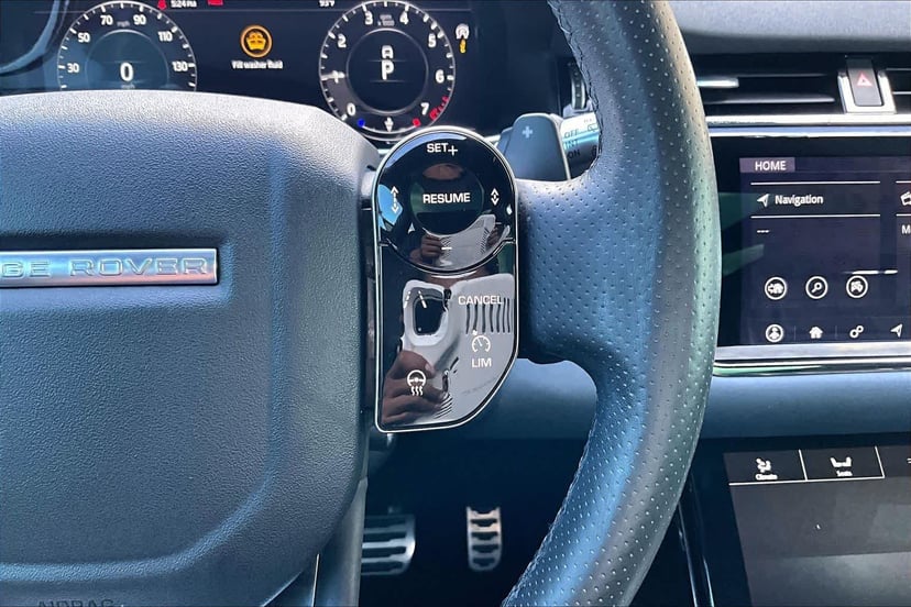 2020 Land Rover Range Rover Evoque - Image 25