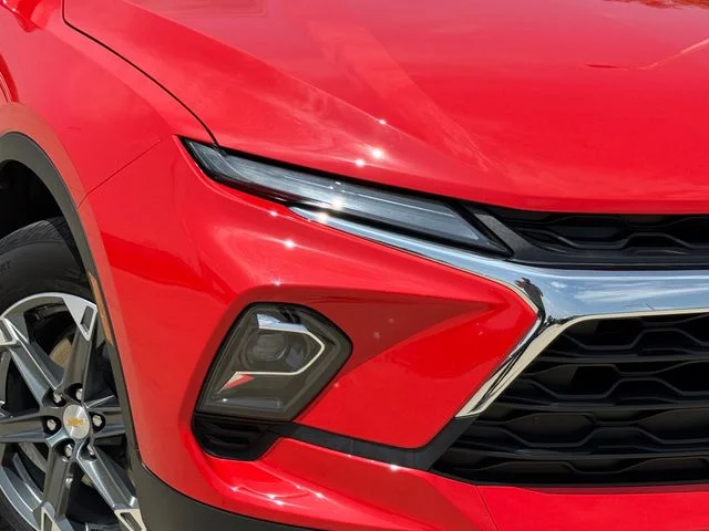 2025 Chevrolet Blazer - Image 3
