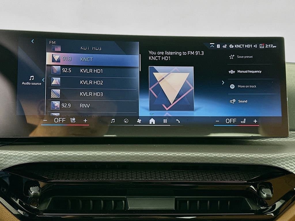 2026 BMW 3 Series - Image 11