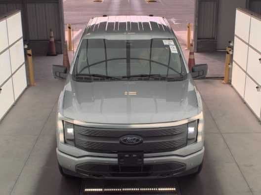 2023 Ford F-150 Lightning - Image 3