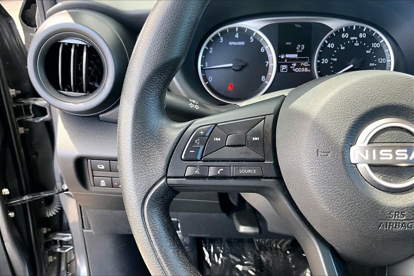 2023 Nissan Kicks - Image 23