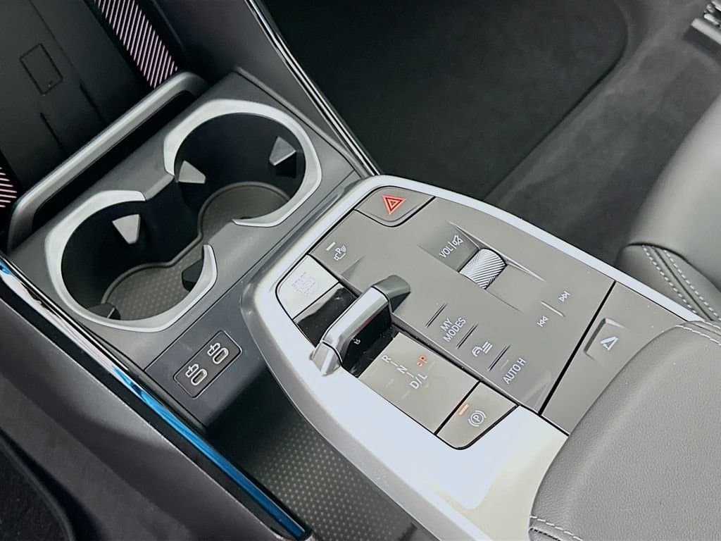 2026 BMW X1 - Image 15