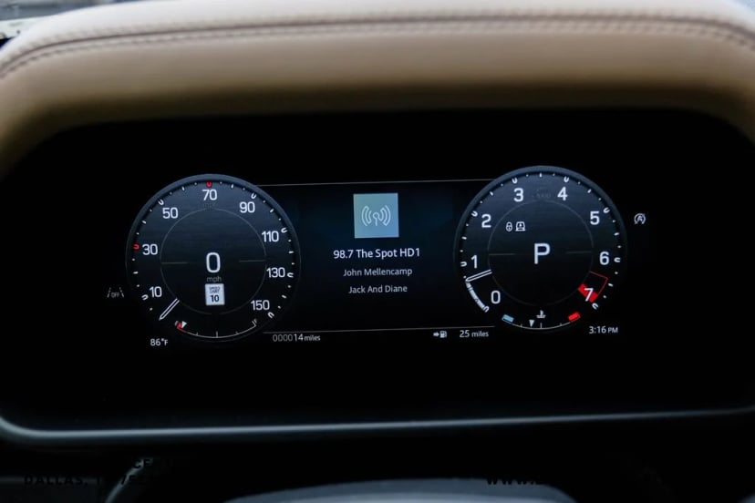 2026 Land Rover Defender 110 - Image 20