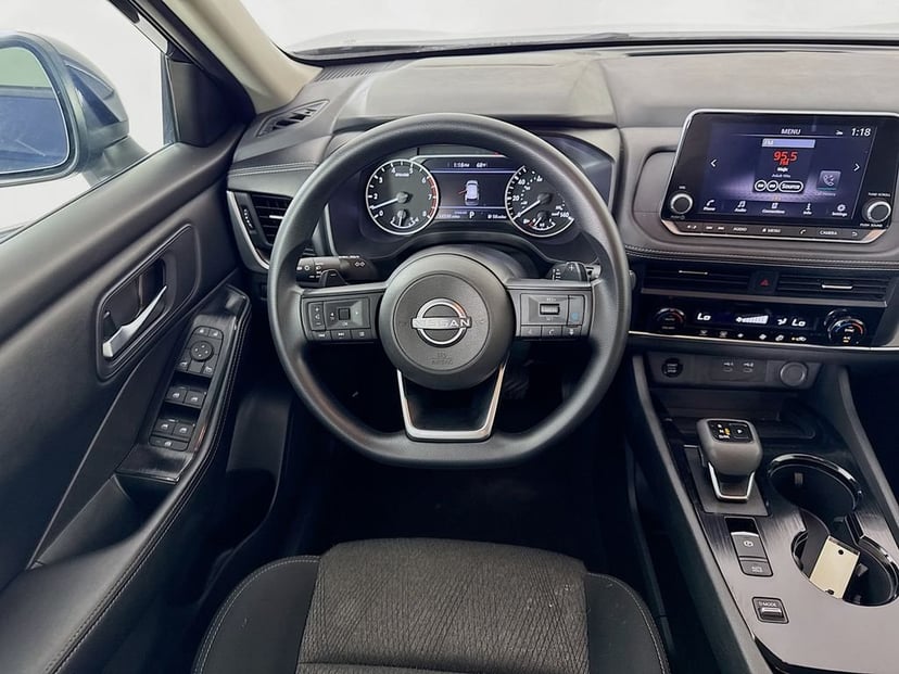 2024 Nissan Rogue - Image 25