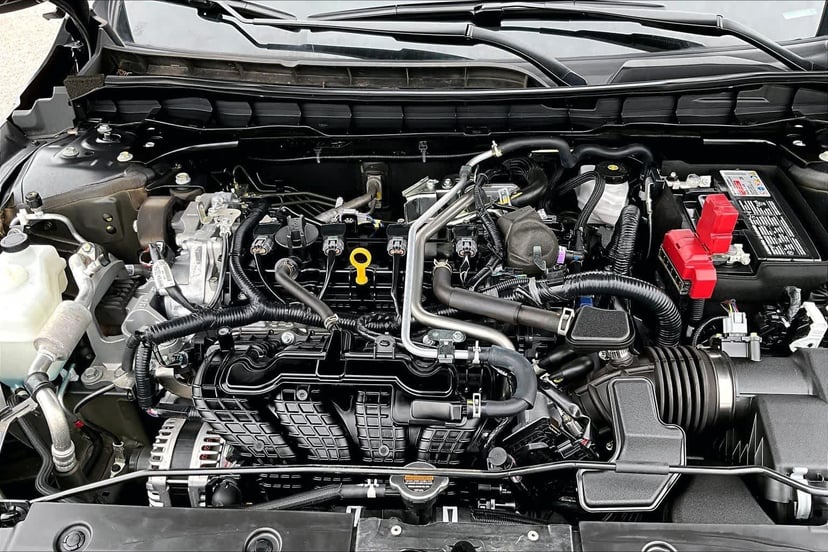 2025 Nissan Altima - Image 32