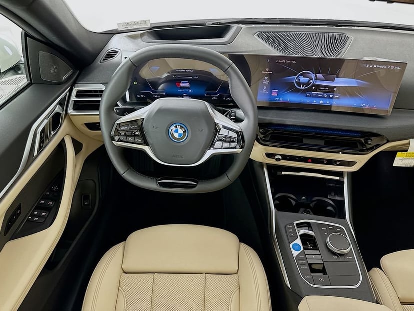 2026 BMW i4 - Image 19