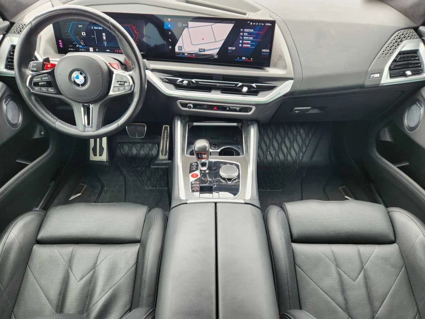 2023 BMW XM - Image 26