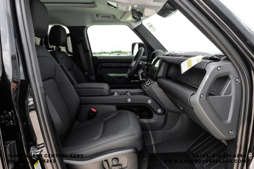 2026 Land Rover Defender 110 - Image 35