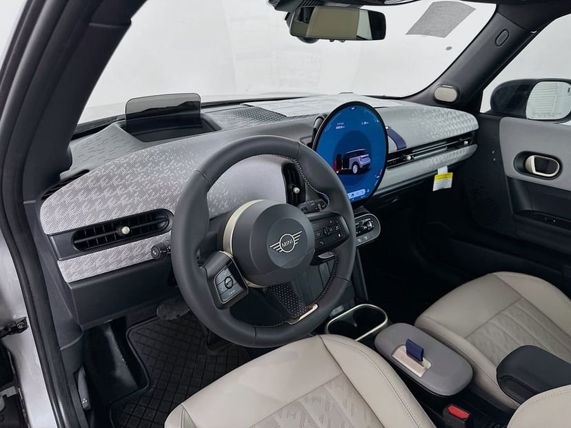 2026 MINI 2 Door - Image 8