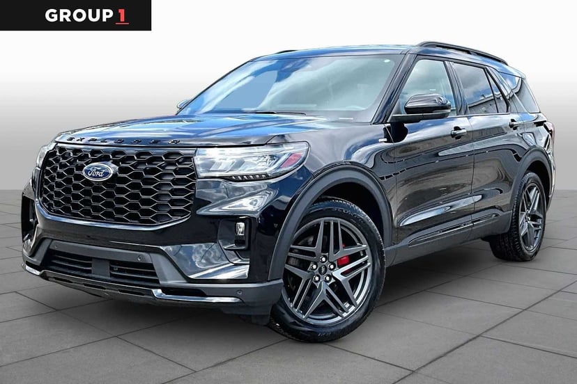 2025 Ford Explorer - Image 1