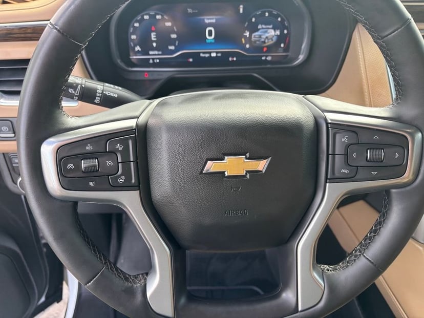 2023 Chevrolet Suburban - Image 14