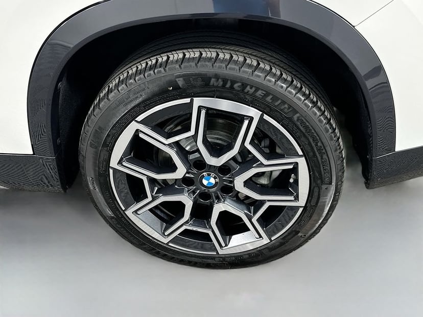 2023 BMW X1 - Image 32