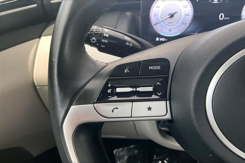 2022 Hyundai Tucson - Image 24