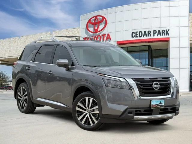 2025 Nissan Pathfinder - Image 1