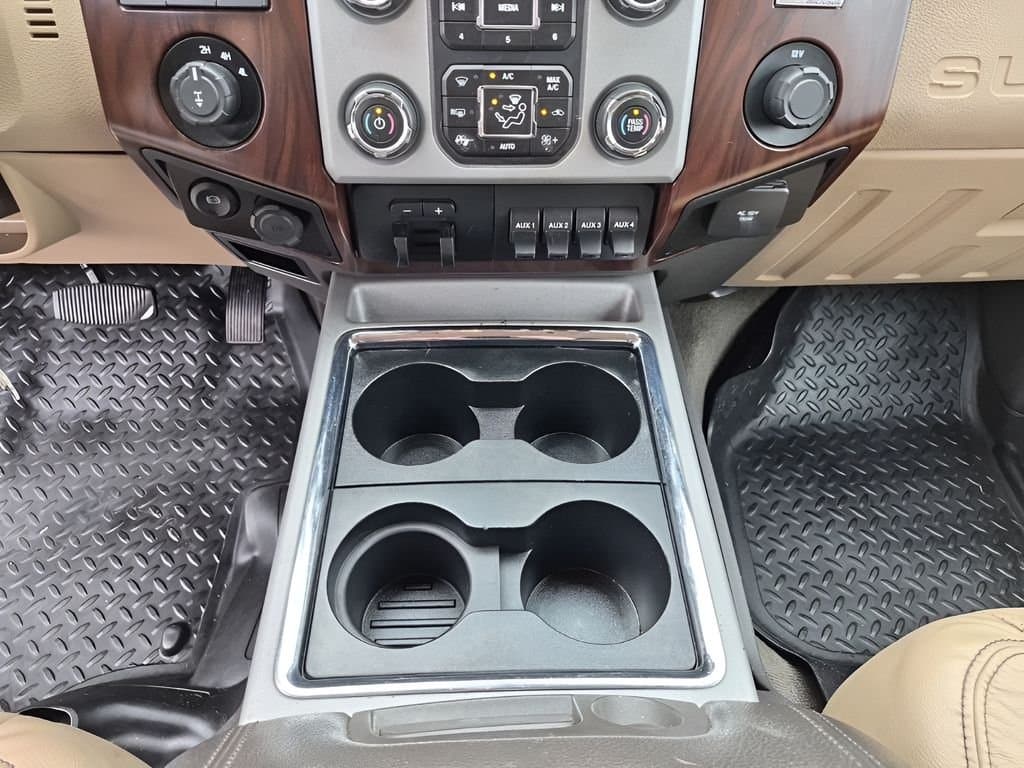 2015 Ford F-250SD - Image 40