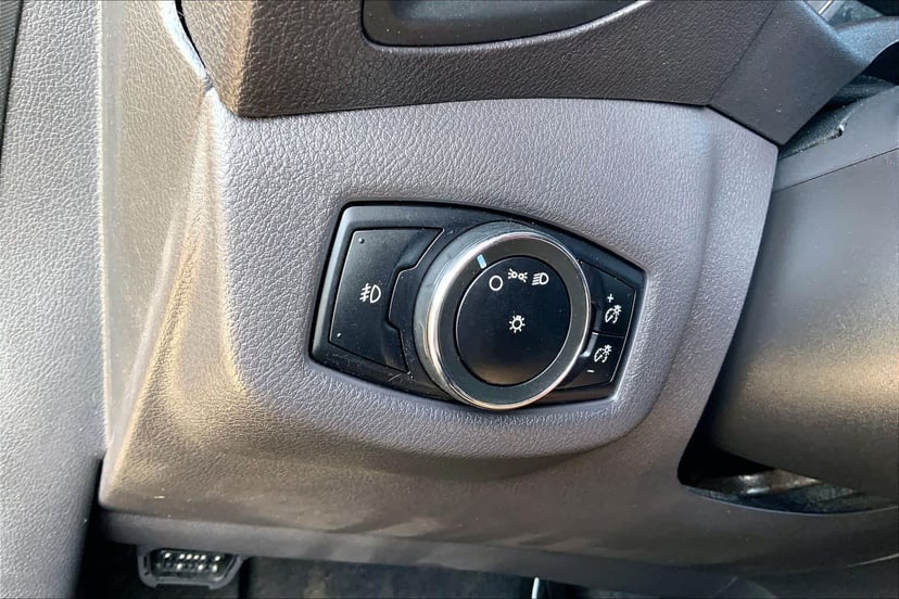 2016 Ford Transit Connect Wagon - Image 32