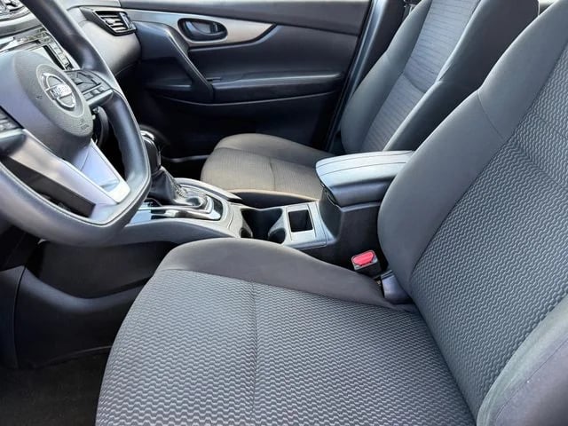 2022 Nissan Rogue Sport - Image 10