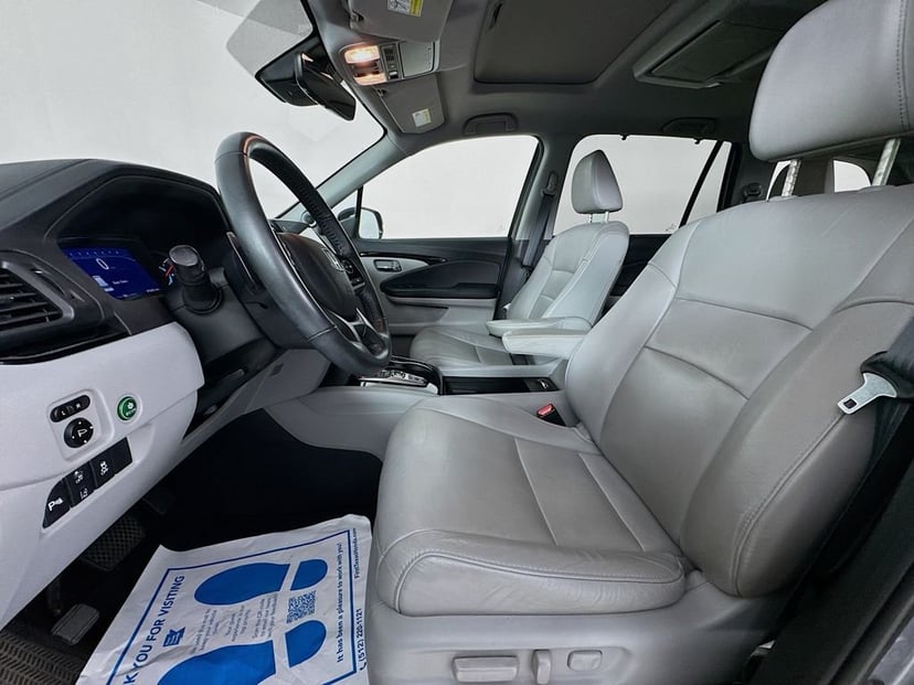 2020 Honda Pilot - Image 28