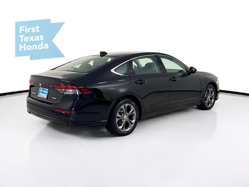 2026 Honda Accord Hybrid - Image 8