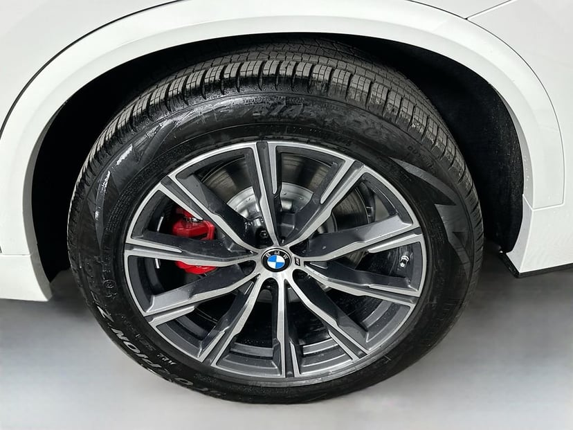 2026 BMW X5 - Image 23