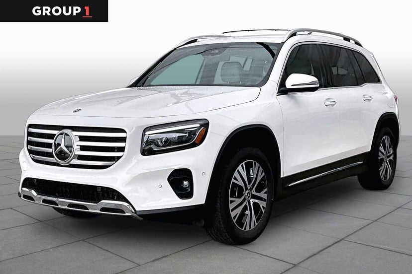 2025 Mercedes-Benz GLB 250 - Image 1