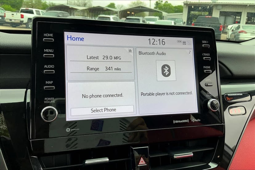 2023 Toyota Camry - Image 31