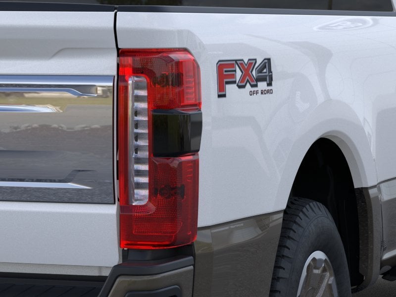 2026 Ford Super Duty - Image 36